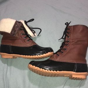 Adjustable winter/rain boots